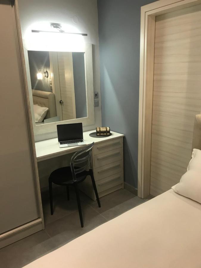 Avra Comfort Rooms - Family เนอาโปติไดอา ภายนอก รูปภาพ